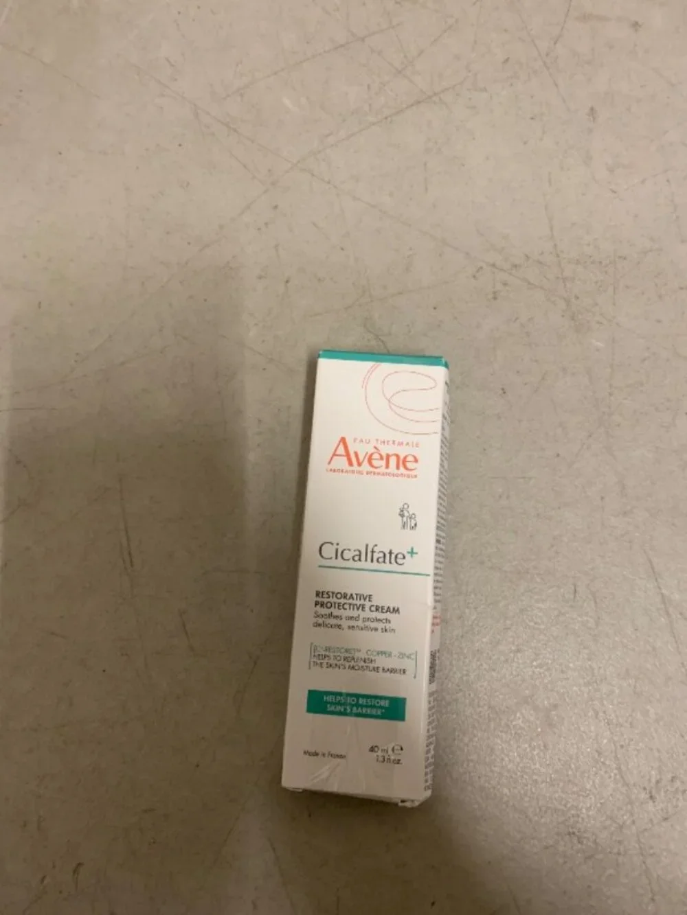 Avène Cicalfate+ Restorative Protective Cream, Face Moisturizer, Skin Face Cream